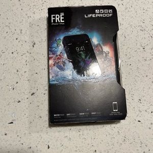 7 plus Lifeproof iPhone case